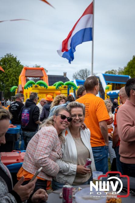 ’t Harde kleurt oranje, gezelligheid op z’n best tijdens Koningsdag 2026! - &copy; NWVFoto.nl